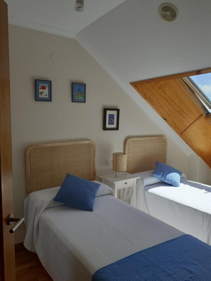 Апартаменты Atico Con Terraza Y Piscina Comunitaria Рибадео Экстерьер фото
